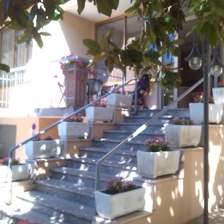 K2 Hotel Cattolica Exterior foto