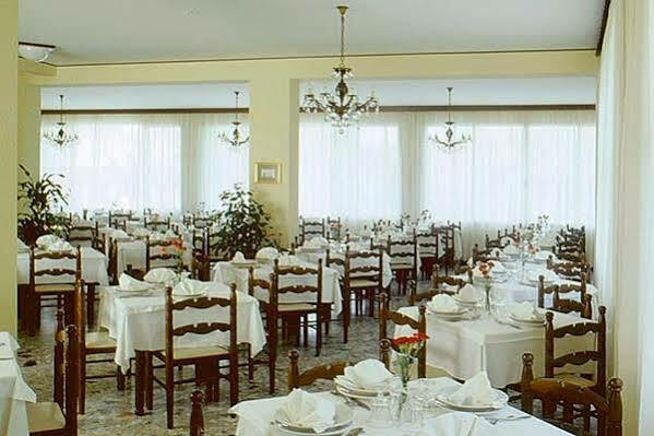 K2 Hotel Cattolica Exterior foto